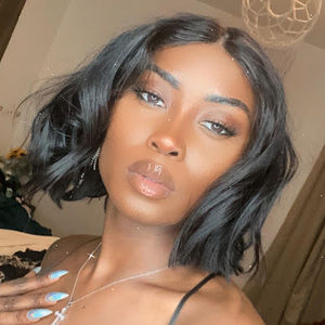 Meet your Posher, Monet